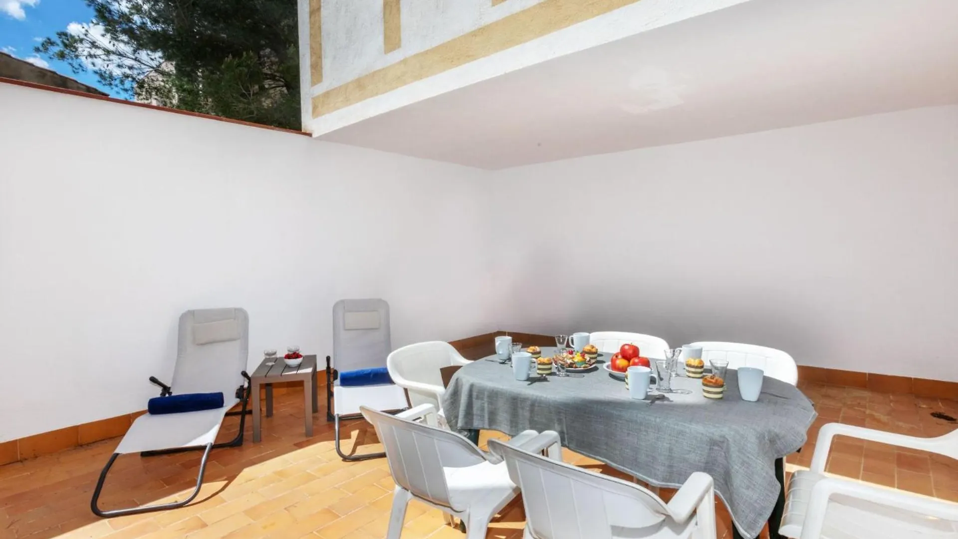Holiday Home Delta 1 By Interhome Ля Эскала 0*, Ля Эскала Испания